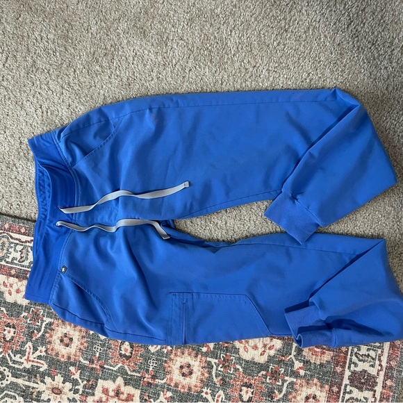 Figs Zamora joggers - Picture 1 of 4